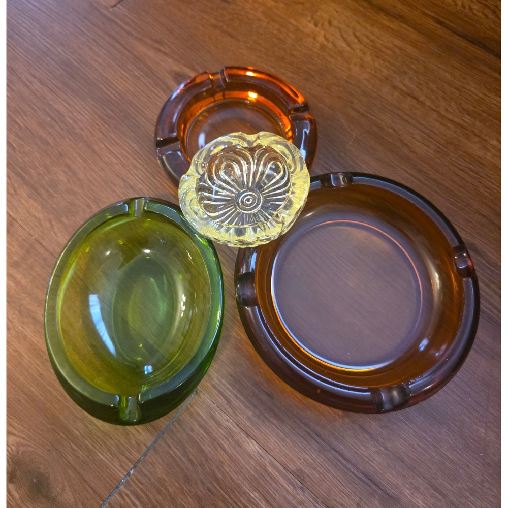 Vintage Glass Ashtray Set 4pc Mid Century Modern Amber Green Yellow Retro Decor
